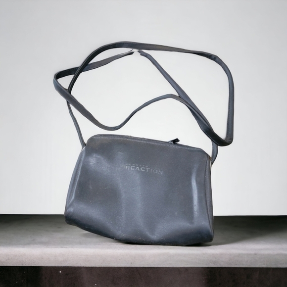 Kenneth Cole Reaction Small Crossbody - Picture 1 of 7